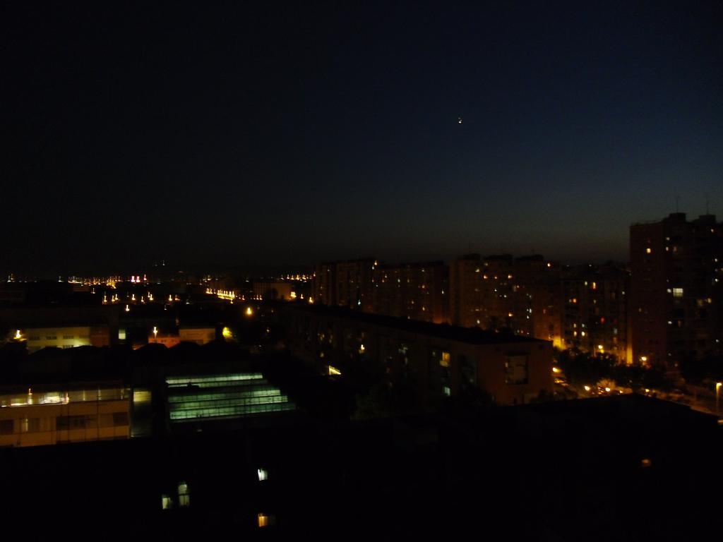 Apartament Atico Soleado L’Hospitalet de Llobregat Zewnętrze zdjęcie