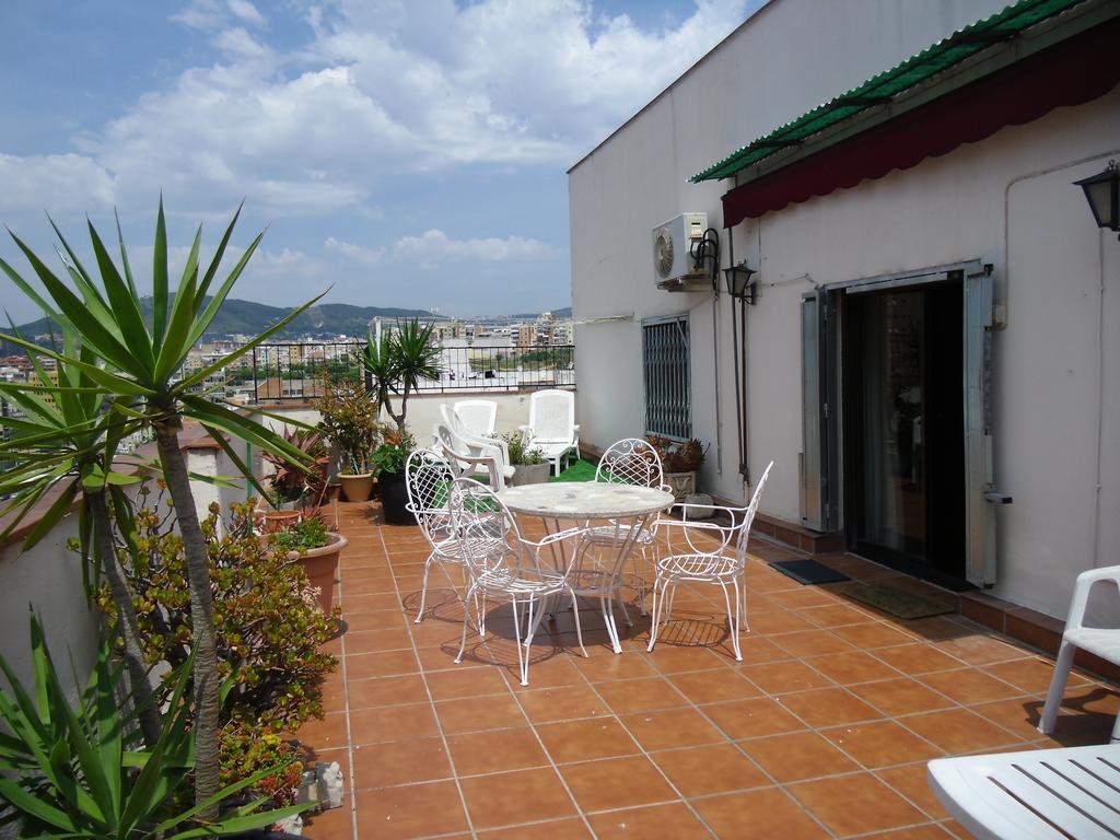 Apartament Atico Soleado L’Hospitalet de Llobregat Zewnętrze zdjęcie